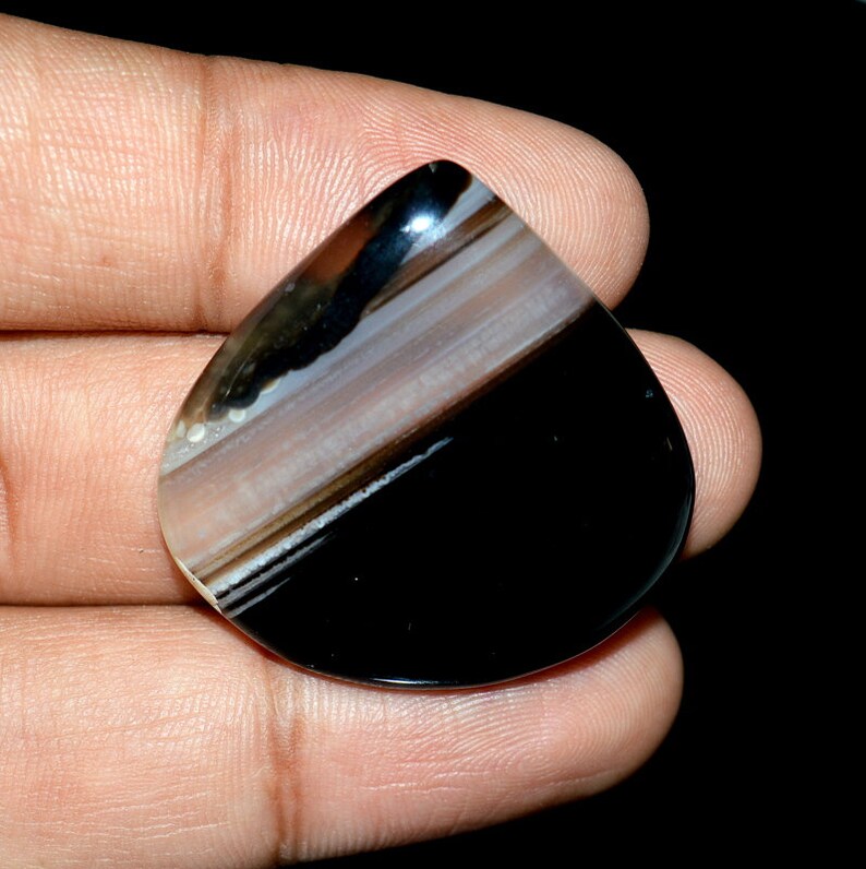 black lace agate stone