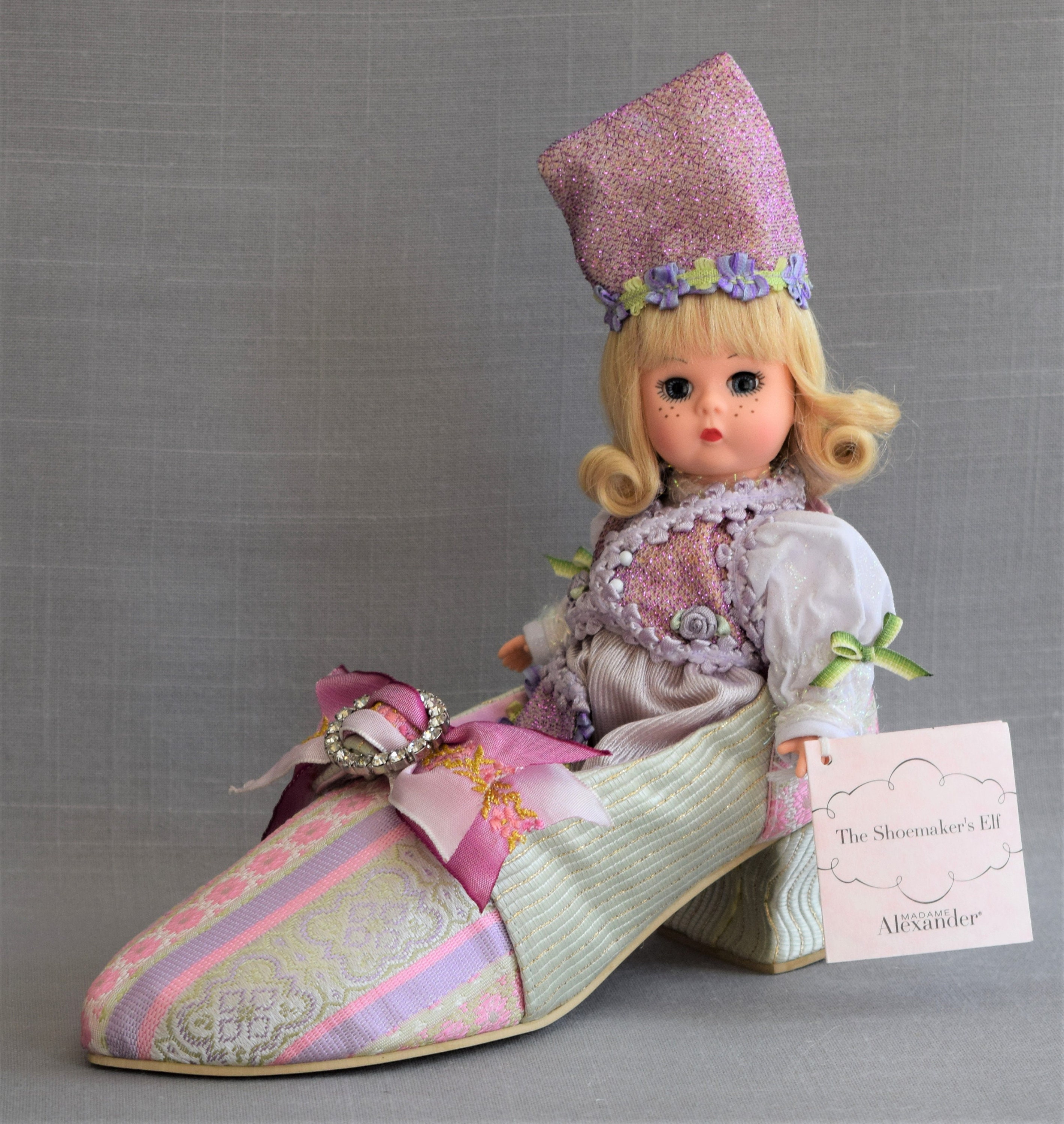 人形 Madame Alexander  Wendy Elf Christmas Madame Alexander Christmas Series Dolls - Wendy Elf and