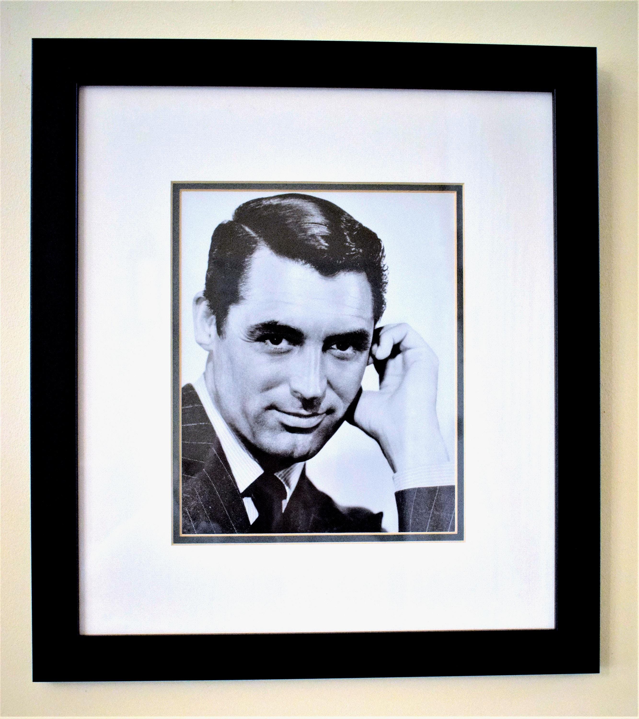 壁掛け写真　cary grant Cary Grant, Vintage Repro Framed Photographic Print 18 X 18 - Etsy