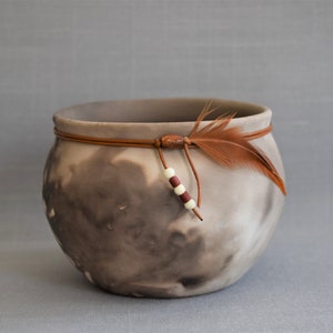 Vintage Pueblo Signed Smokey Horsehair Raku Pot With Leather Heishi, 3"