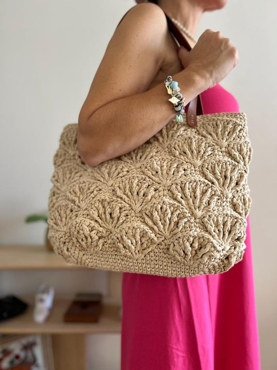 Bolso de rafia Fan Touch Hecho a mano Correa de cuero genuino