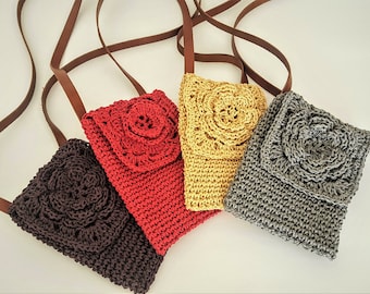 Woven Raffia Crossbody Phone Bag: Leather Strap Summer Purse