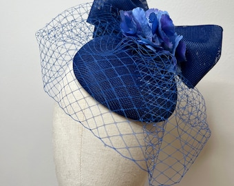 Royal Blue Round Sinamay Fascinator with Bow and birdcage veil Wedding Races Ascot Fascinator KittyMay.online
