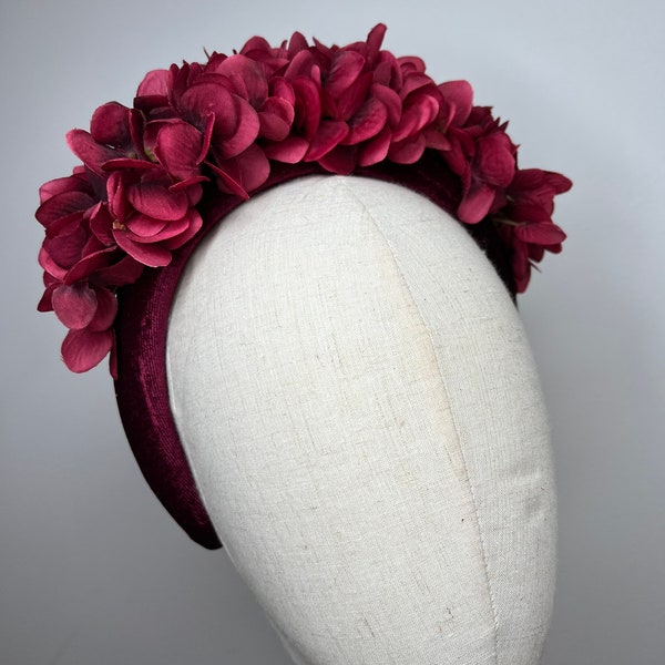 Schöne Pflaume Hortensie Halo Stirnband perfekt für eine Hochzeit oder Rennen KittyMay.Online