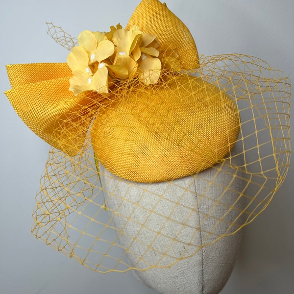 Yellow Round Sinamay Fascinator with Bow and birdcage veil Wedding Races Ascot Fascinator KittyMay.online