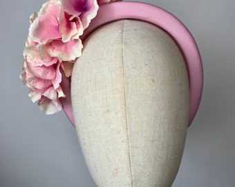 Beautiful Pink Headband, side cluster of ombré pink Hydrangea Petals | Fascinator Wedding Races KittyMay.online