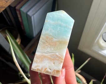 High Quality Caribbean Calcite Tower from Paskistan