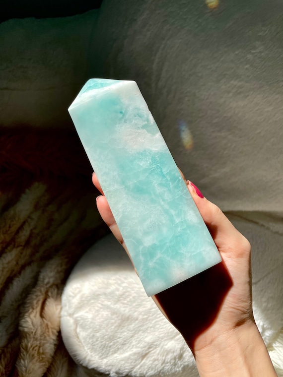 XL High Quality Ocean Blue CARRIBEAN CALCITE Tower from Pakistan