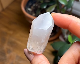 High Quality Phantom Lithium Quartz Tower from Brazil