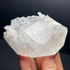 Raw Glossy FADEN QUARTZ from Pakistan