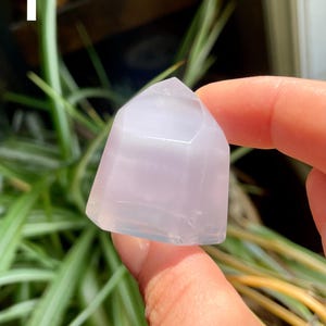 High Quality Lavender Yttrium Fluorite Towers from Argentina (1)