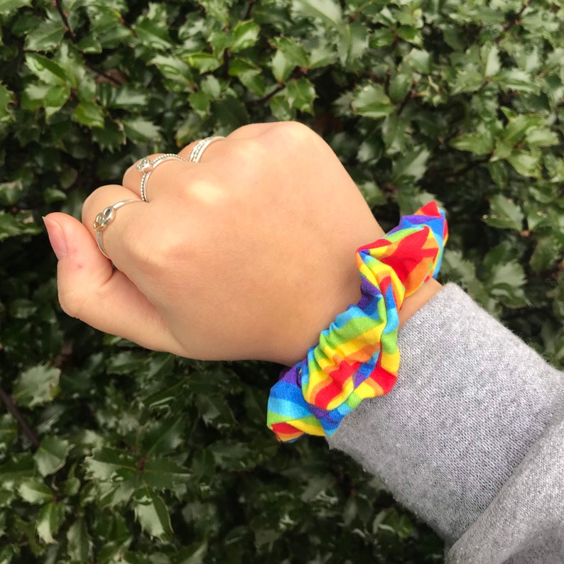Floral Wrist Keychain Girly Gift Scrunchie Key Fob Set Handmade Key Ring Scrunchie Key Fob Wristlets Rainbow Matching