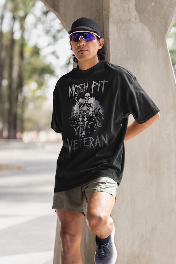 Mosh Pit Veteran Skeleton T-shirt - Edgy Streetwear for Hardcore