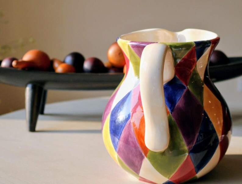 Harlequin Colorful Pitcher, 80 OZ, Carnival Diamond Pattern Pitcher ...