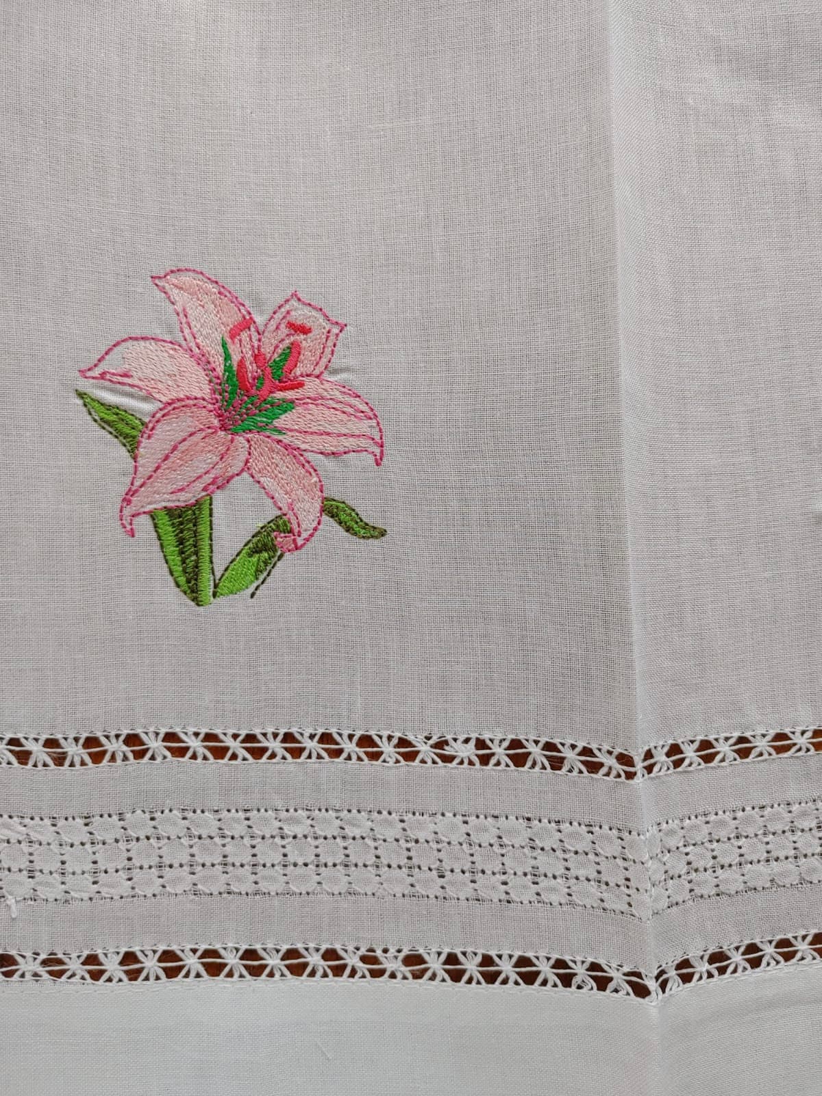 Embroidered bathroom guest towel. Linen/cotton decorative Etsy