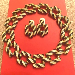Vintage CINER Jewelry Set – Black Enamel, Crystal Guilloche Necklace & Clip Earrings