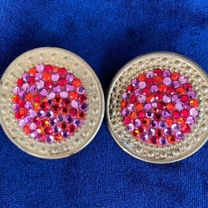 Vintage RICHARD KERR earrings- clips- 1980s-RARE - Goldtone and Dazzling Red Pink Orange Pave Rhinestones- Very Good Vintage Condition!