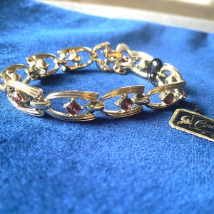 CORO bracelet Signed Coro Pegasus - With Tag still On - 1950s  -