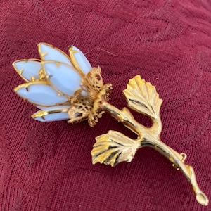 Milk glass navette flower pin