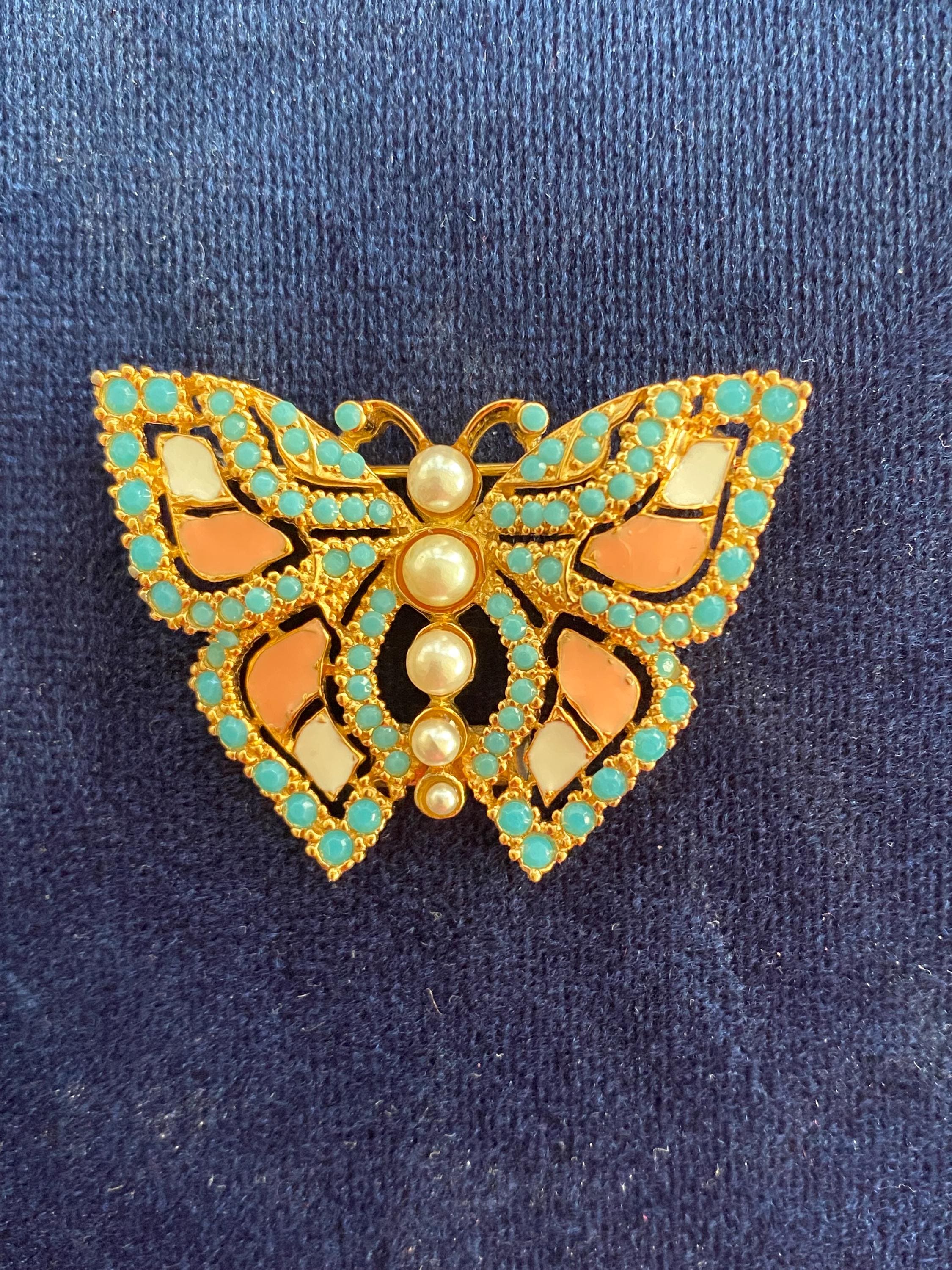 Ciner Brooch - Etsy
