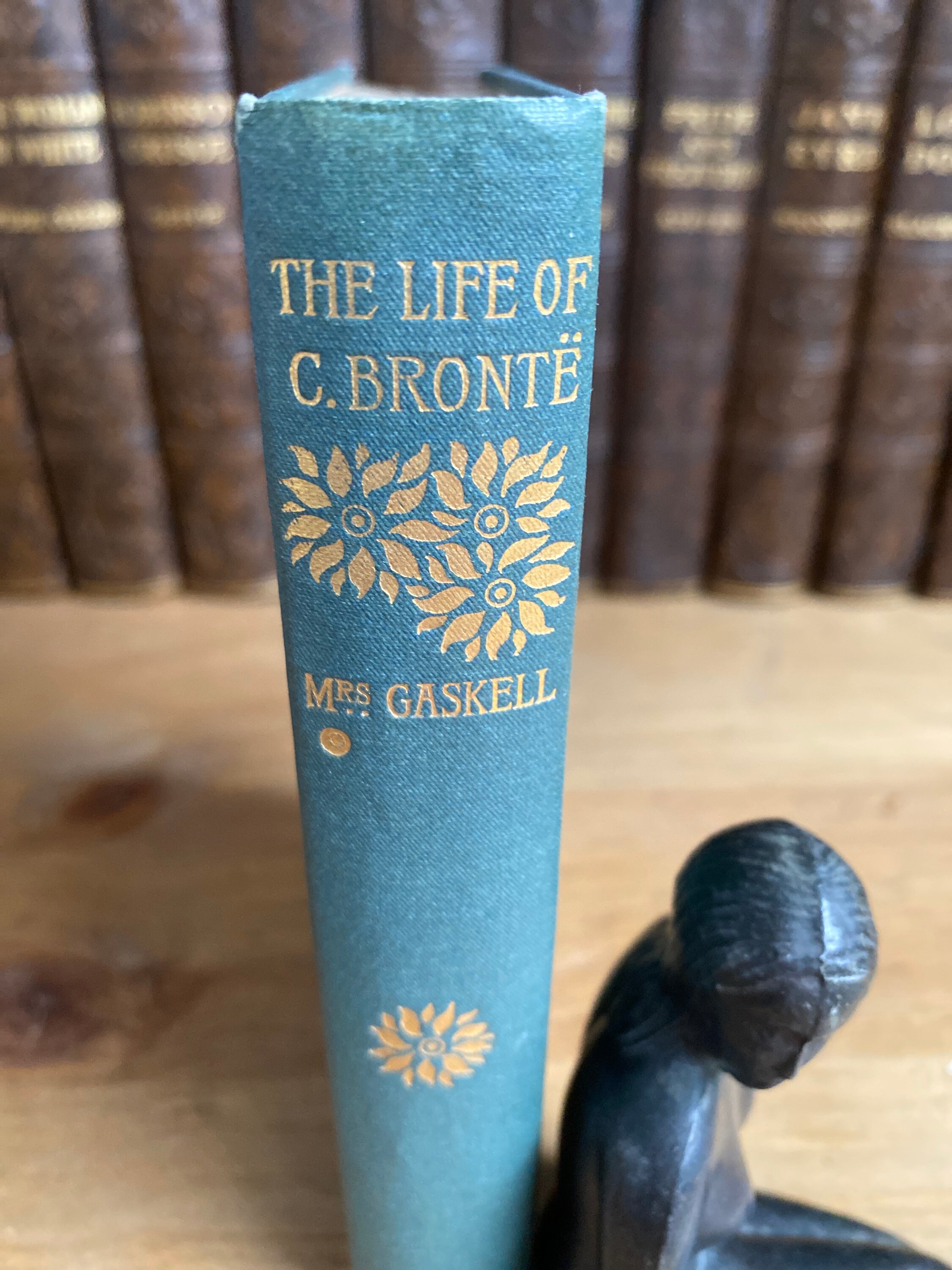 The Life of Charlotte Brontë by Mrs Gaskell, Smith, Elder and Co. Circa  1895 Cloth Bound, Floral Decorated Edition in Near Fine Condition - Etsy