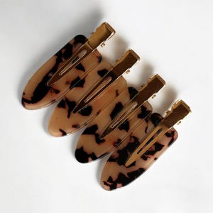 Acetate No Crease Hair Clip Set: White & Tortoiseshell - 4 Pack