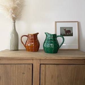 Saint-Clément slip pitcher