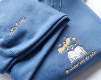 Romantasy Reader AKA Smut Jumper: Book Lover Jumper