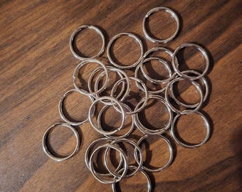 Split Ring 1" Diameter for crafts, key tags,key chains Quality Made in USA. Color Silver Plate, 25 Pieces per Bag