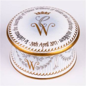 The Royal Collection Trinket Box, Bone China Prince William & Catherine Wedding Trinket Box