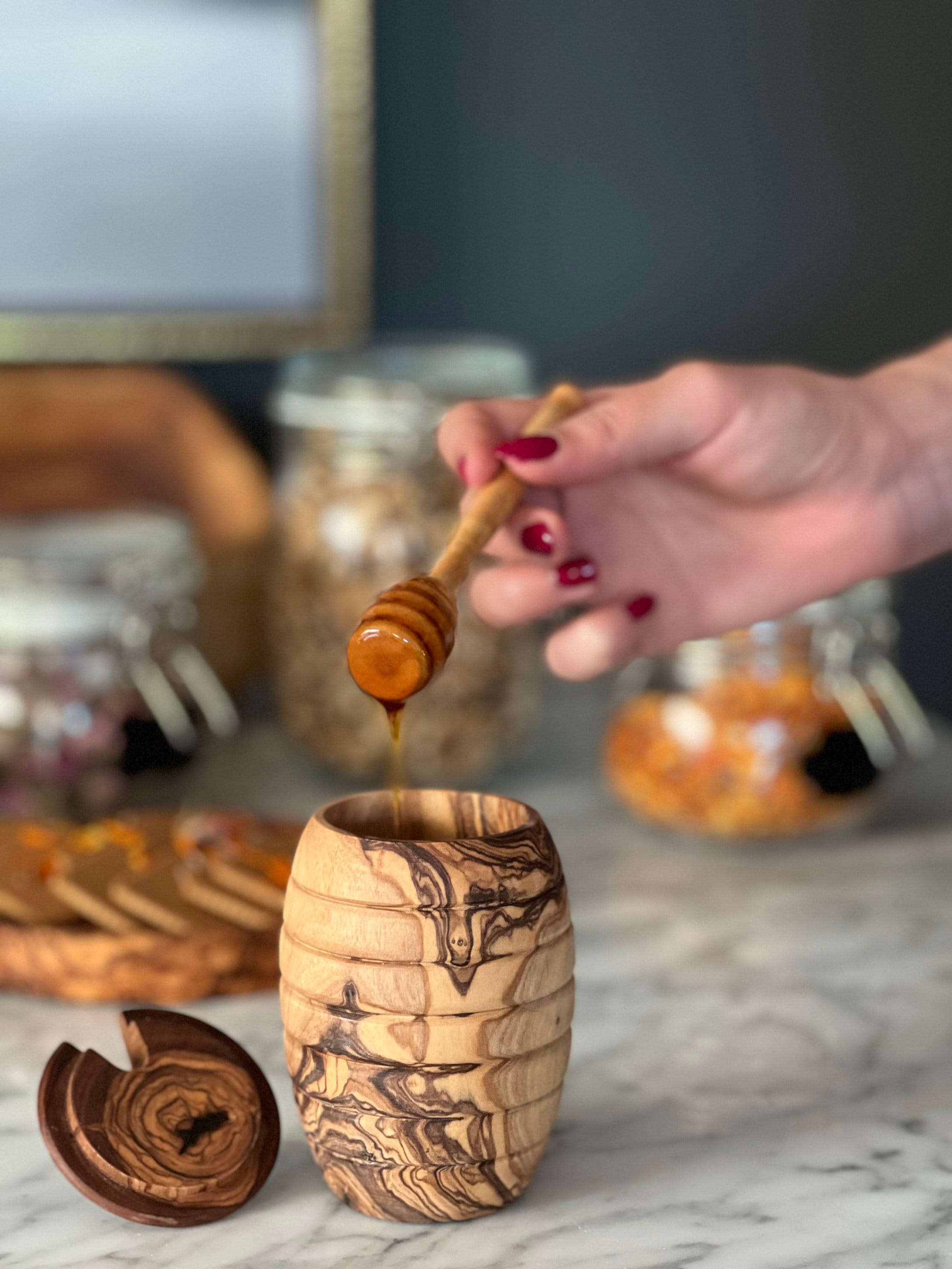 Barattolo Porta Miele In Ceramica Con Cucchiaio In Legno - Bomboniera Elegante, Con Biglietto Ape In Regalo - Foto 3