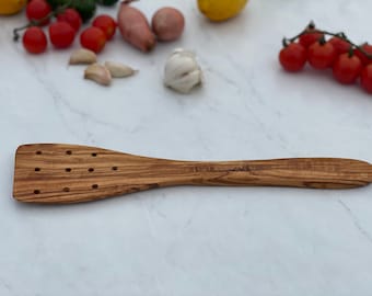 Personalized spatula , wood spatula, wooden spatula , utensil , Christmas gift , birthday gift , gift for her , gift for him
