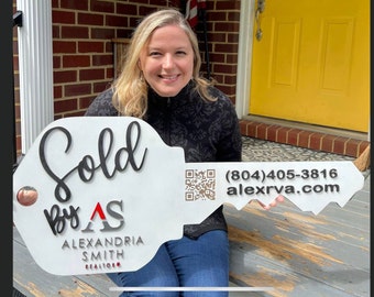 Sold Key sign for realtor, realtor key sold sign, closing gift for realtors, realtor photo prop, closing sign,realtor marketing