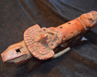 Spectacular Pre-Columbian Native American Clay Flute by the late Master Xavier Quijas Yxayotl #3