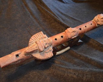 Spectacular Pre-Columbian Native American Clay Flute by the late Master Xavier Quijas Yxayotl #2