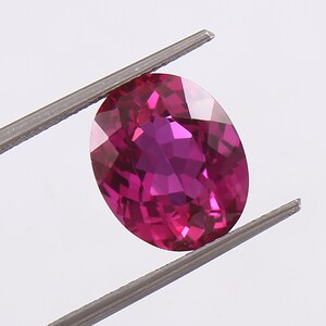 AAA Flawless Purple Pink Ceylon Sapphire Loose Oval Gemstone Cut, Excellent Quality Sapphire Ring And Fine Jewelry Making Gemstone 12x10 MM