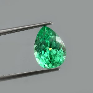 AAA Flawless Ceylon Green Sapphire Loose Pear Gemstone Cut, Excellent Quality Sapphire Ring & Fine Jewelry Making Gemstone Cut 18x14MM