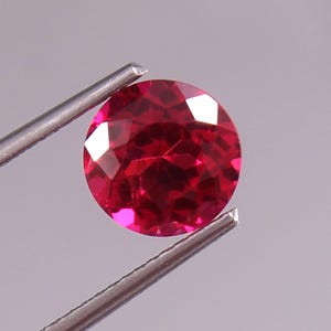 AAA Pigeon Red Mozambique Ruby | Round Cut Gemstone 10x10 MM