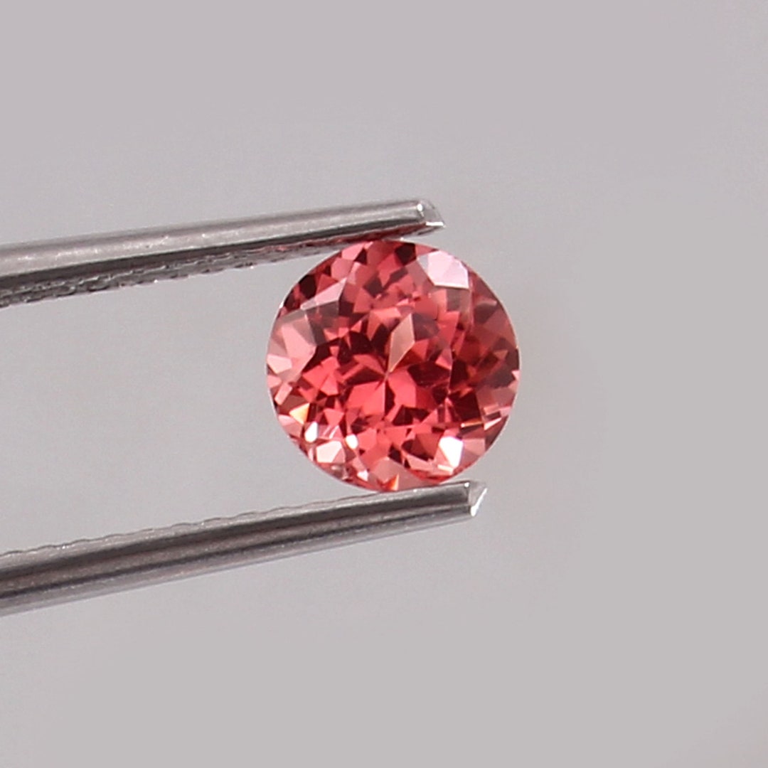 ダイヤモンド Peach Padparadscha Sapphire: 6mm Round Ceylon Gemstone - Etsy 日本