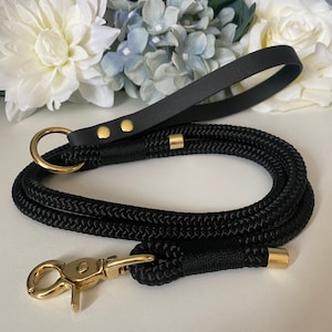 Black Paracord Dog Lead - Black Rope Lead - Black Custom Made Dog Lead - Rose Gold, Silver or Brass Hardware