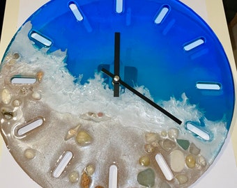 Beach coast resin clock