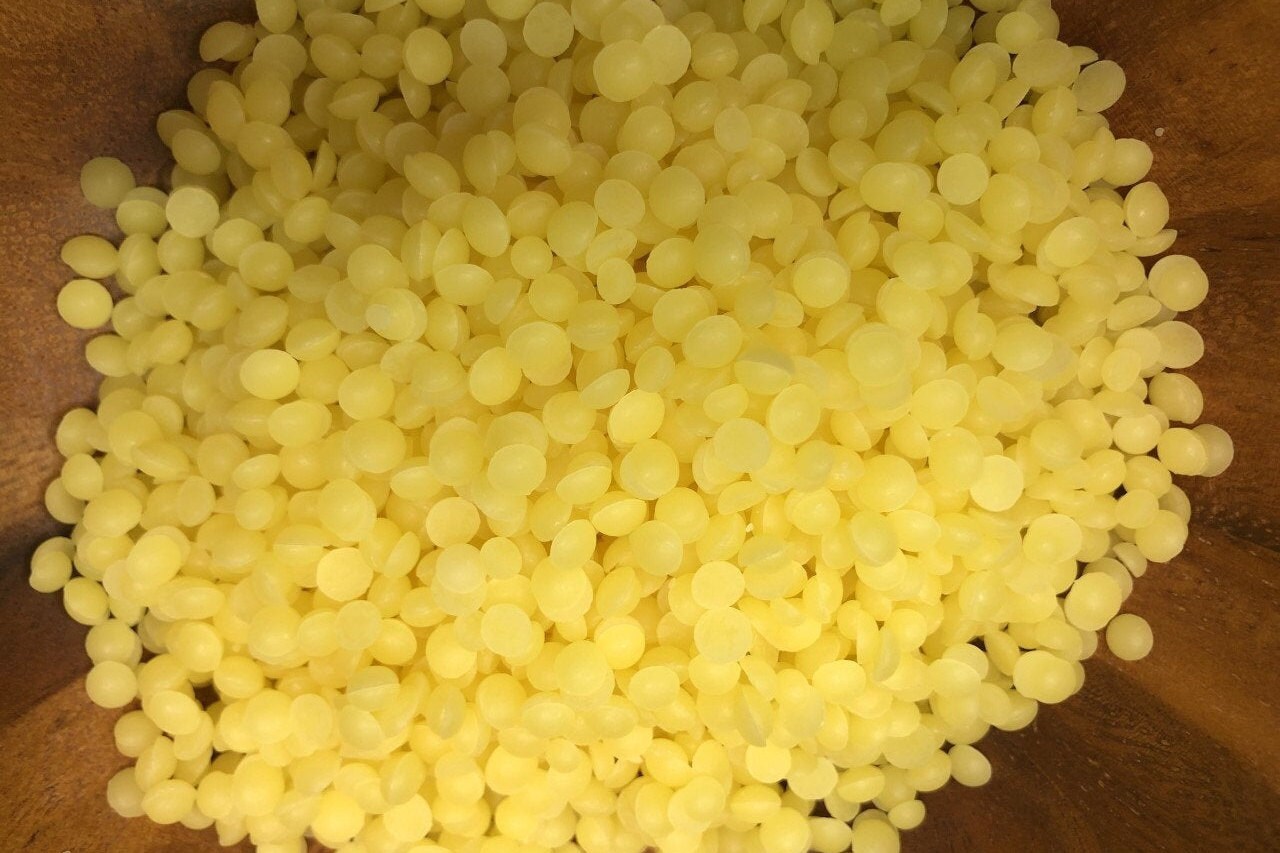 USA Pure & Local Beeswax Pellets Organic Great Smell Yellow or