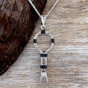 Muay Thai Mongkol Anhänger. Handgefertigt in Sterling Silber 7.4Gramm