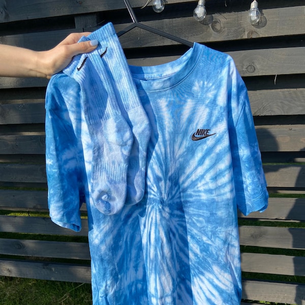 Tie dye Nike T shirt and socks adult and kids sizes multiple colour options. Birthday or Christmas gift