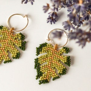 Monstera deliciosa, Swiss cheese plant Miyuki beaded earrings, floral earrings, leaf earrings, botanical earrings, green leaf earrings image 7