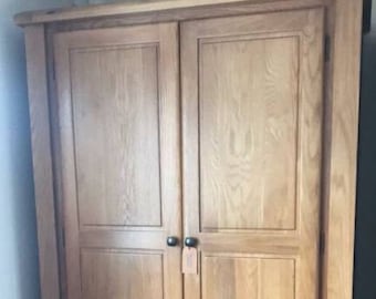 Oak 2 Door 2 Drawer Wardrobe