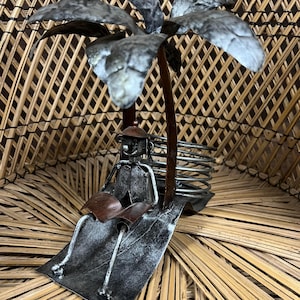 Portabotellas de vino con forma de palmera de metal