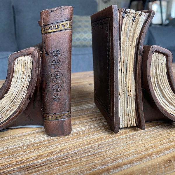 Old Books Bookends