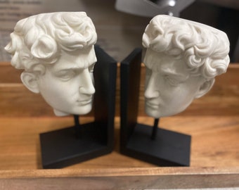 Sujetalibros con cabeza de David en color blanco