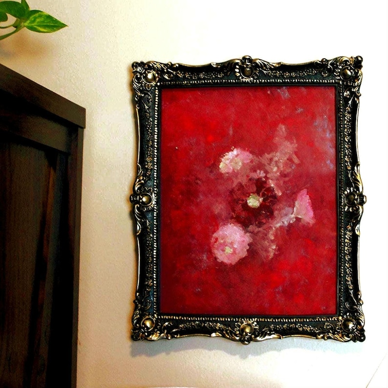 Gotisk röd blommig målning i utsmyckad svart ram | Original gouache- och akrylkonstverk 11x14 bild 1